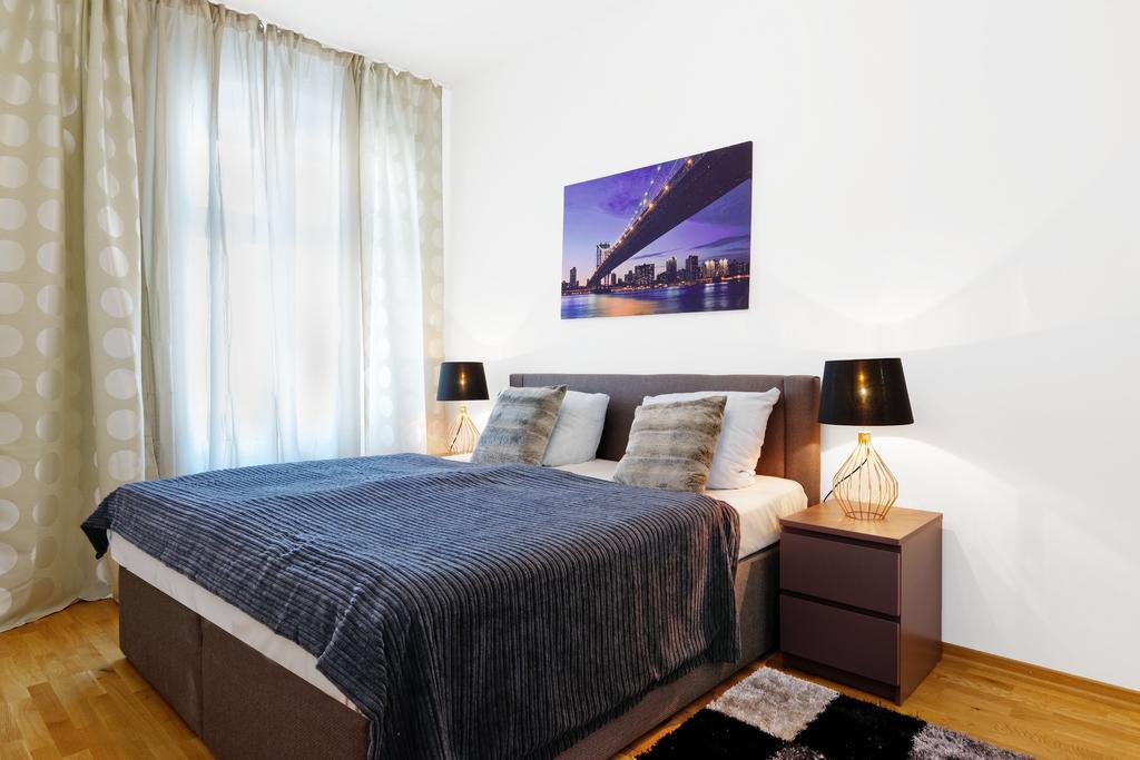 Grand Central Mitte Apartment Berlin Exterior photo