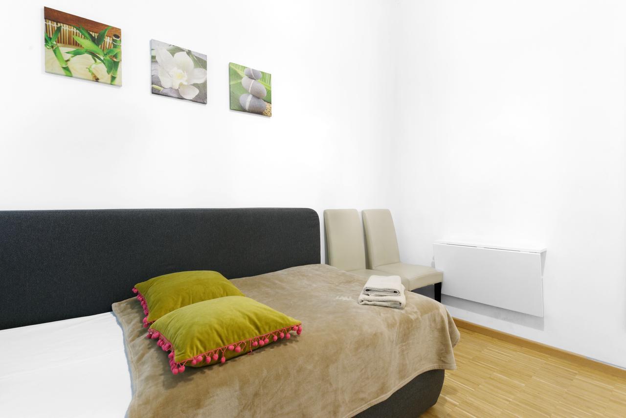 Grand Central Mitte Apartment Berlin Exterior photo