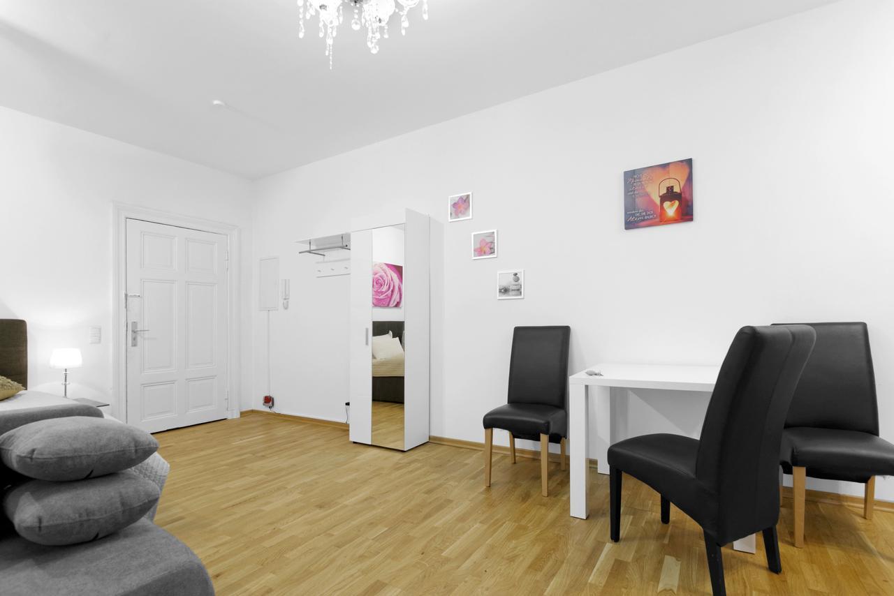 Grand Central Mitte Apartment Berlin Exterior photo